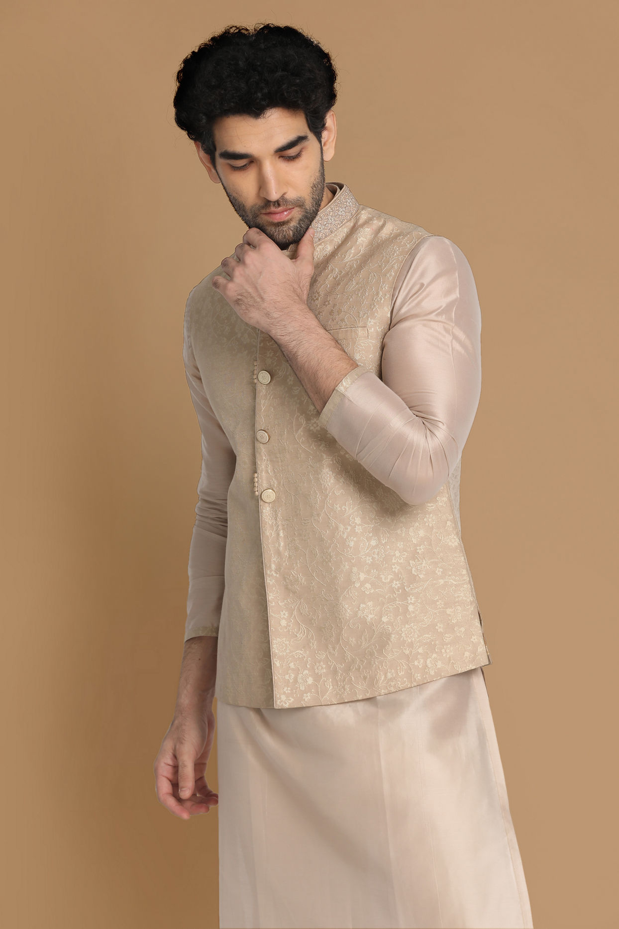 Floral Patterned Cream Kurta Jacket Set image number 0